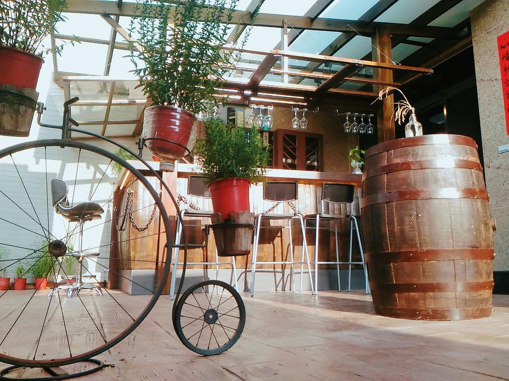 He Tian B&B - Cafe & Bar Puli Eksteriør bilde