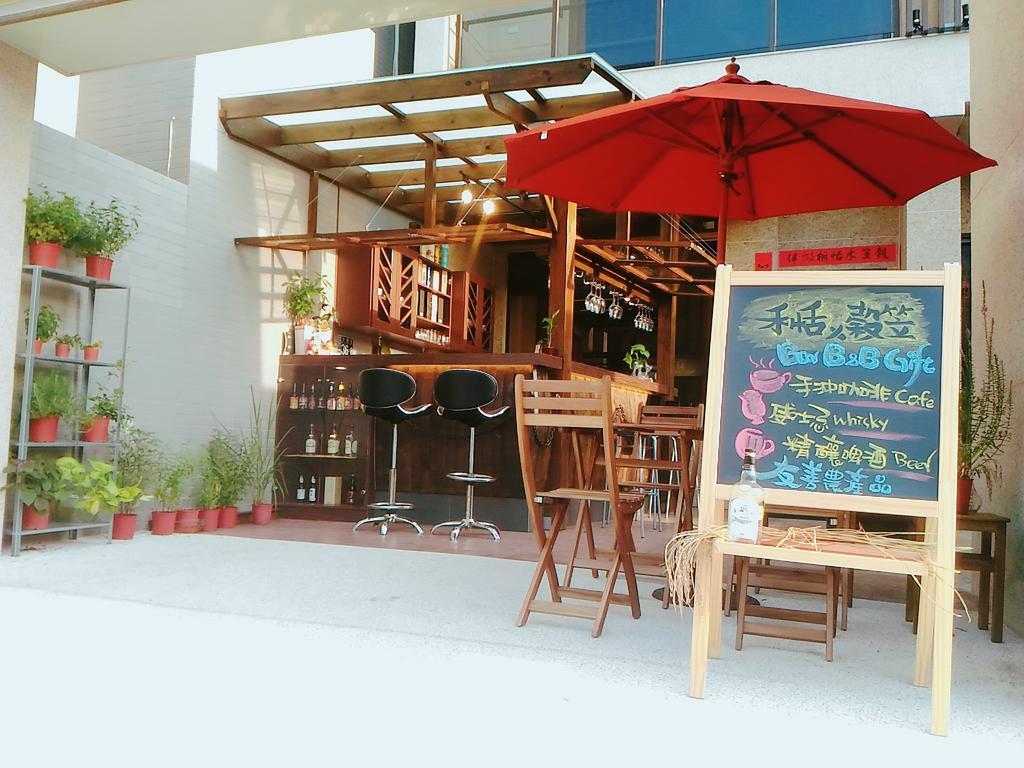 He Tian B&B - Cafe & Bar Puli Eksteriør bilde